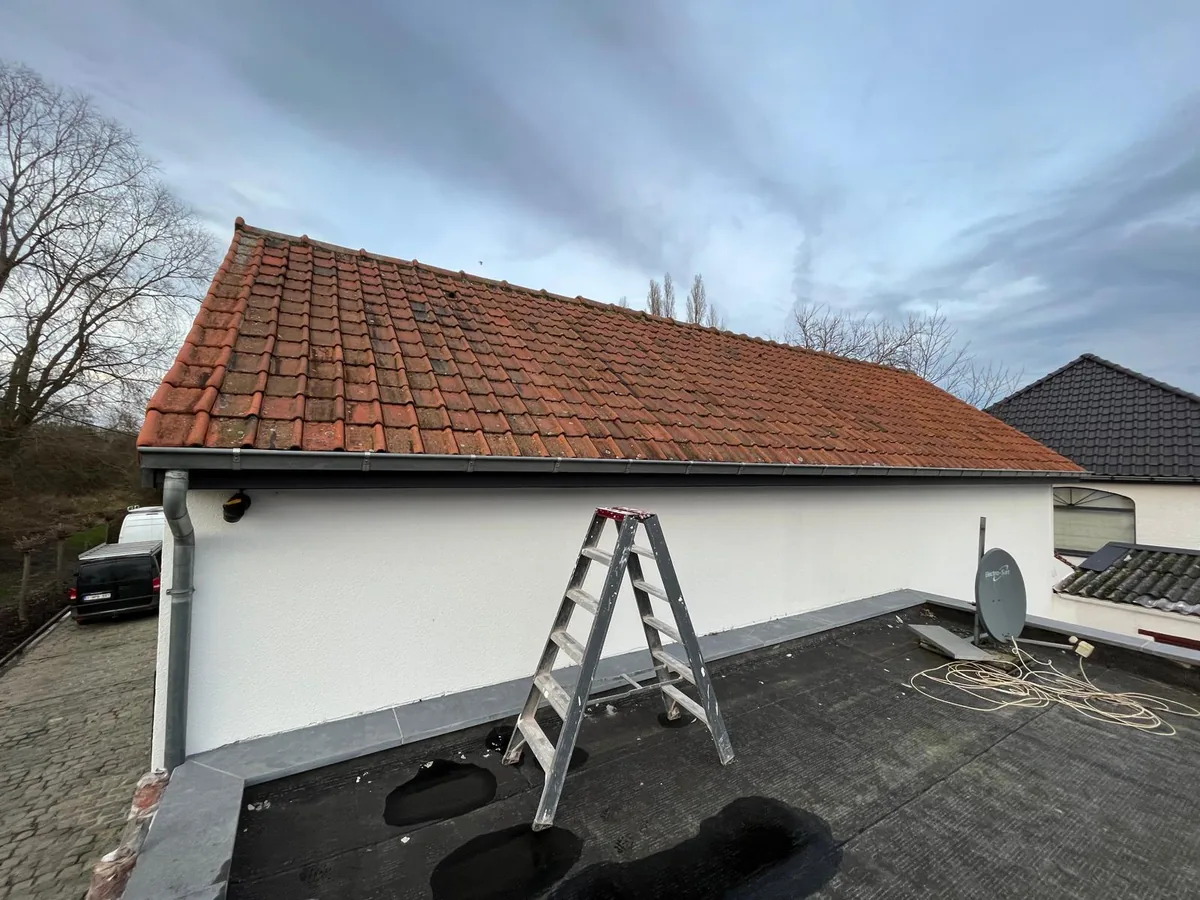 Intervention sur une toiture plate en rénovation